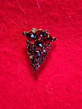 Antique Deep Red Garnet Cluster Statement Brooch